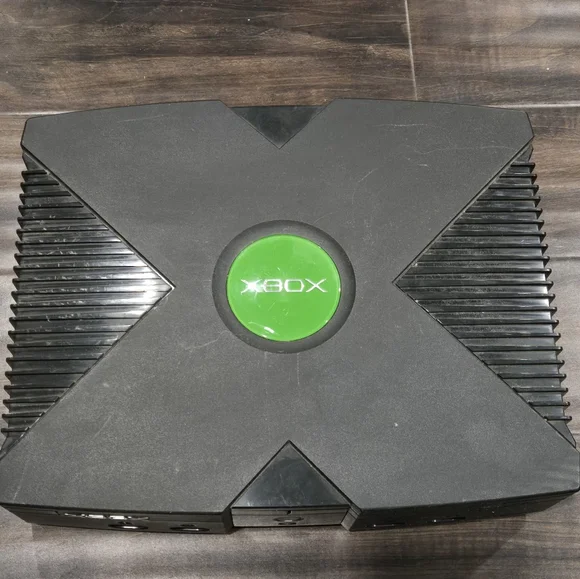 Xbox Original - Picture 6 of 12
